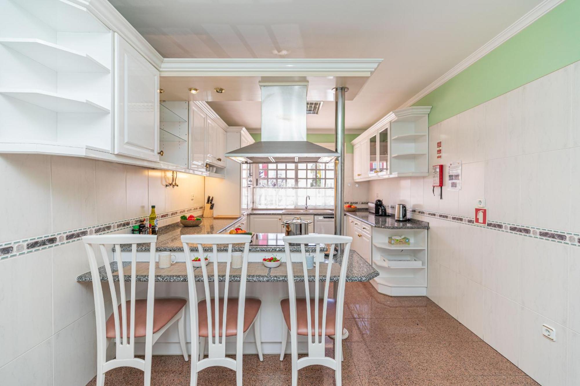Casa Pink Flamingo Spacious Town Centre Villa *